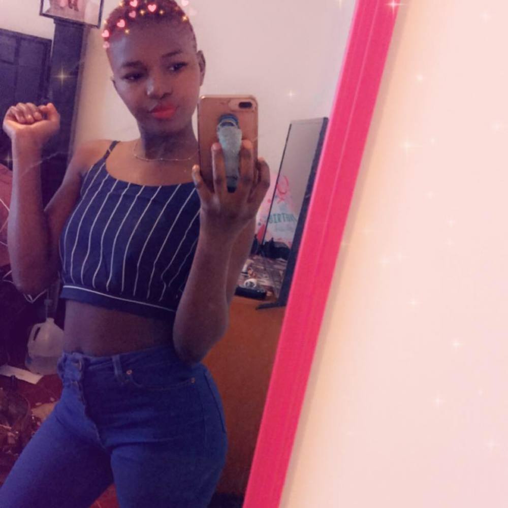 Meet your Posher, Destiny